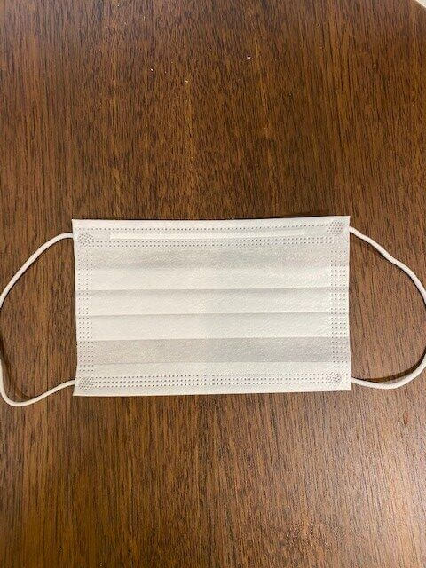 マスクの表側（外側）の写真